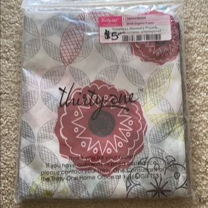 Thirty One Timeless Memory Pouch